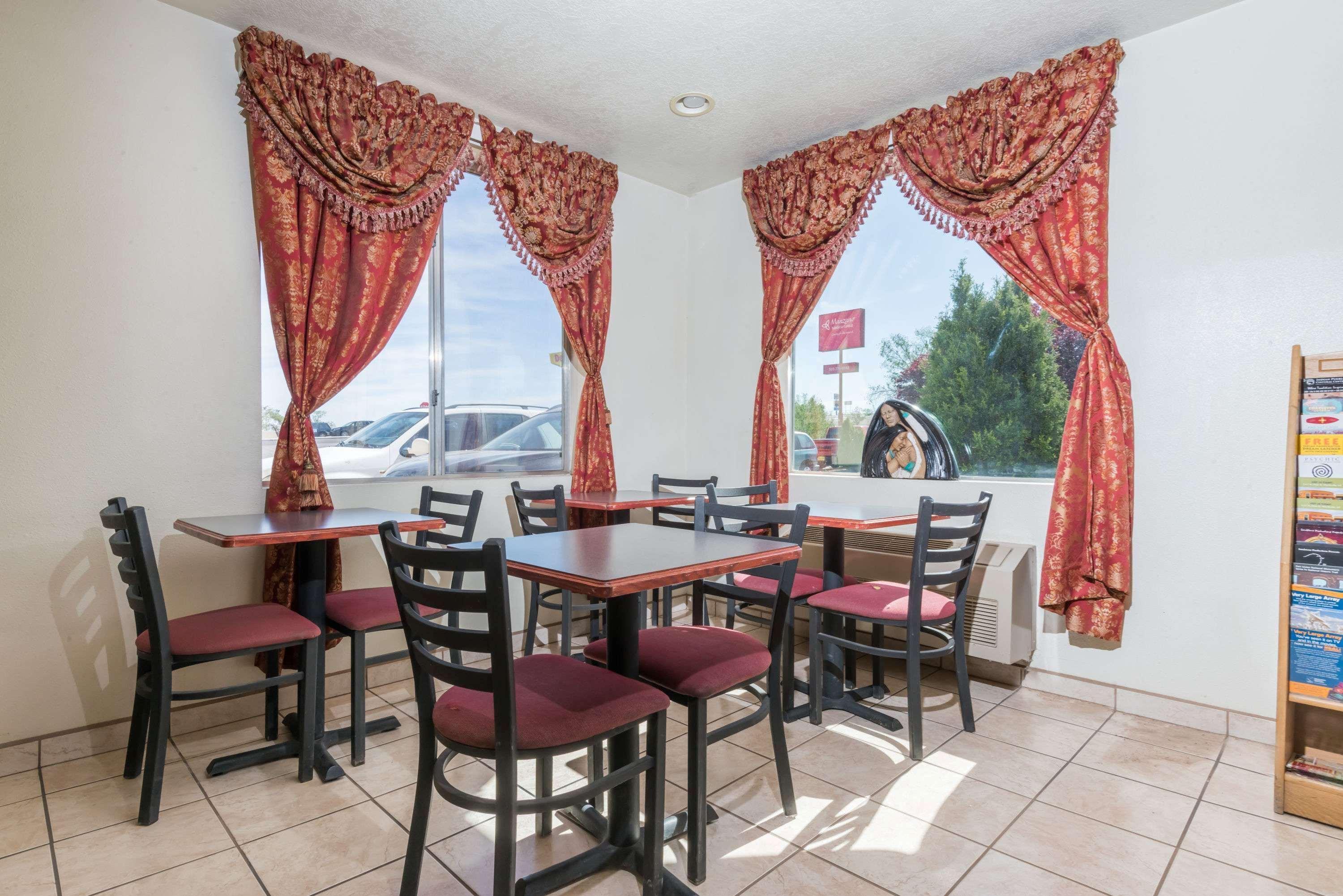 Hotel Super 8 By Wyndham Bernalillo Exterior foto